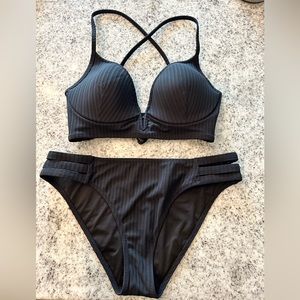 Shade & Shore Black Bikini Size Medium